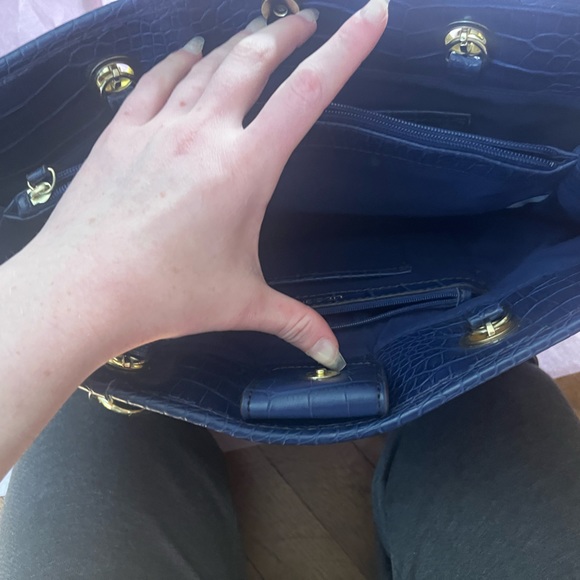 Slightly used - Picture 4 of 4